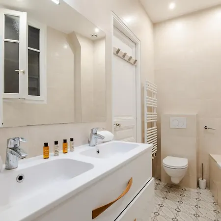 Veeve - Magic Of Light