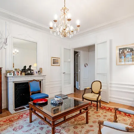 Veeve - Magic Of Light * Paryż